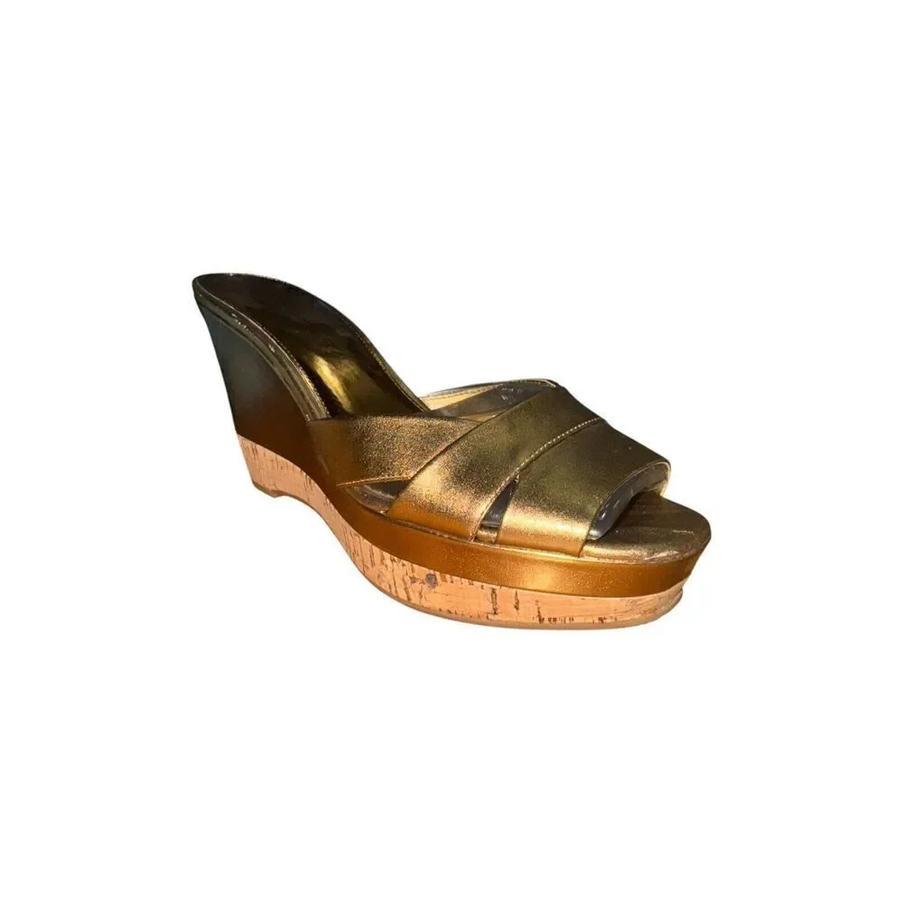 Marc Fishers Golden Platform Sandal with cork sole great condition women's Sz 10